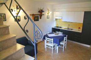 Casa Glicine (by Vacation Service)